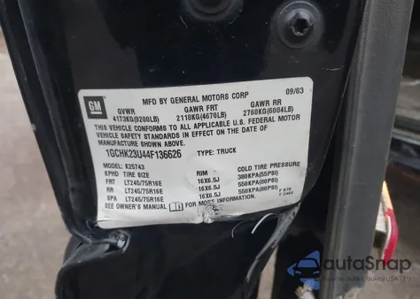 2004 Chevrolet Silverado 2500Hd Ls z USA, uszkodzony, nr VIN 1GCHK23U44F136626